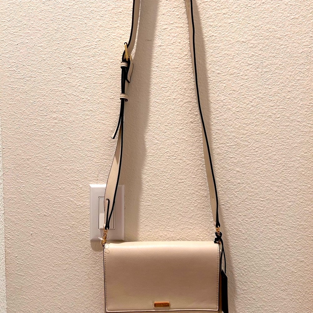RACHEL ZOE Elegant Cream Crossbody Bag.
NEW!!!! - Picture 3 of 10